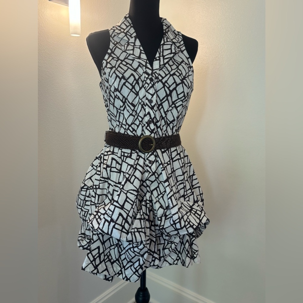 I.N. San Francisco asymmetrical hem dress with belt. Large